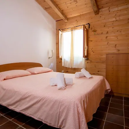 Villaggio Camping Esca Aparthotel