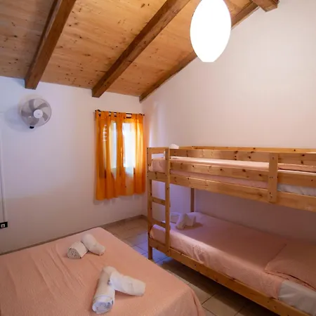 Villaggio Camping Esca Aparthotel *